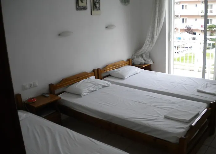 Aris House Apartment *
