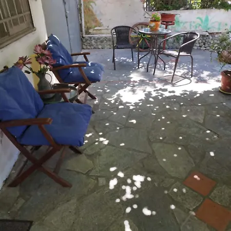 Apartmán Aris House
