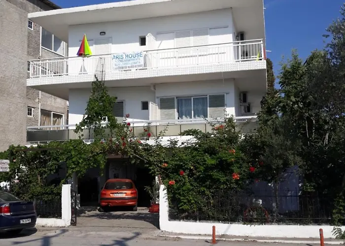 Apartamento Aris House *